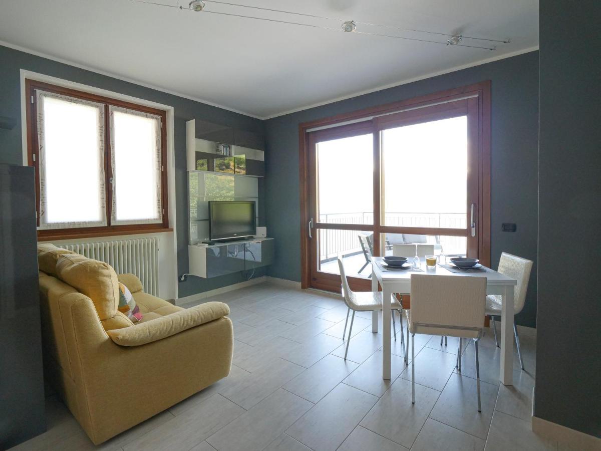Full Of Colour Apartment Bellano Exterior photo